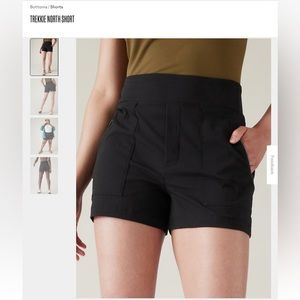Athleta Trekkie North Short black